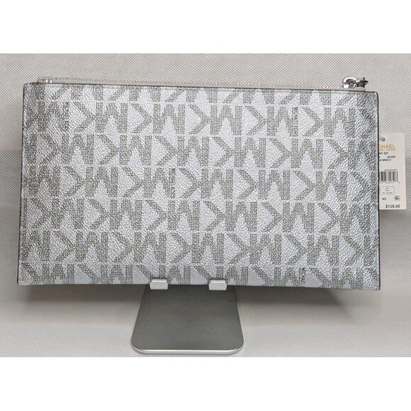 Michael Kors Jet Set Large Wristlet Pouch - Silver - Picture 2 of 4